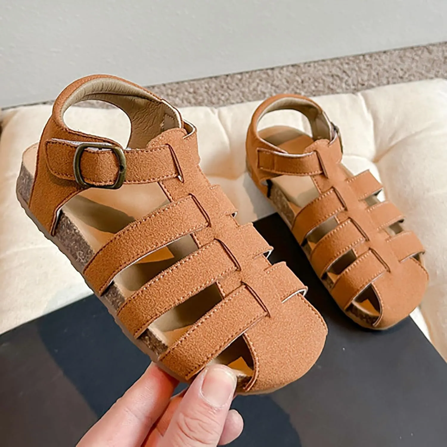 Flat Sandals Summer Shoes for Kids Big Kids Girls Shoes Comfortable Soft Bottom Closed Toe Sandals Fashionable Hollow Casual Fashion