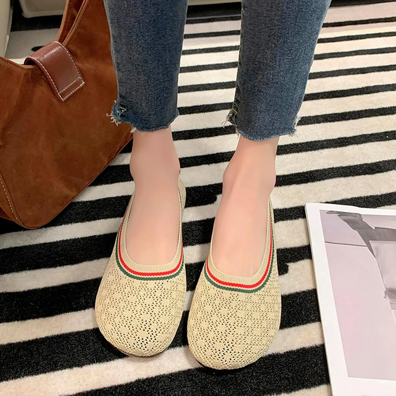 Ladies Fashion Breathable Mesh Knitted Round Toe Flat Sole Comfortable Casual Shoes Mens Dress Shoe Casual