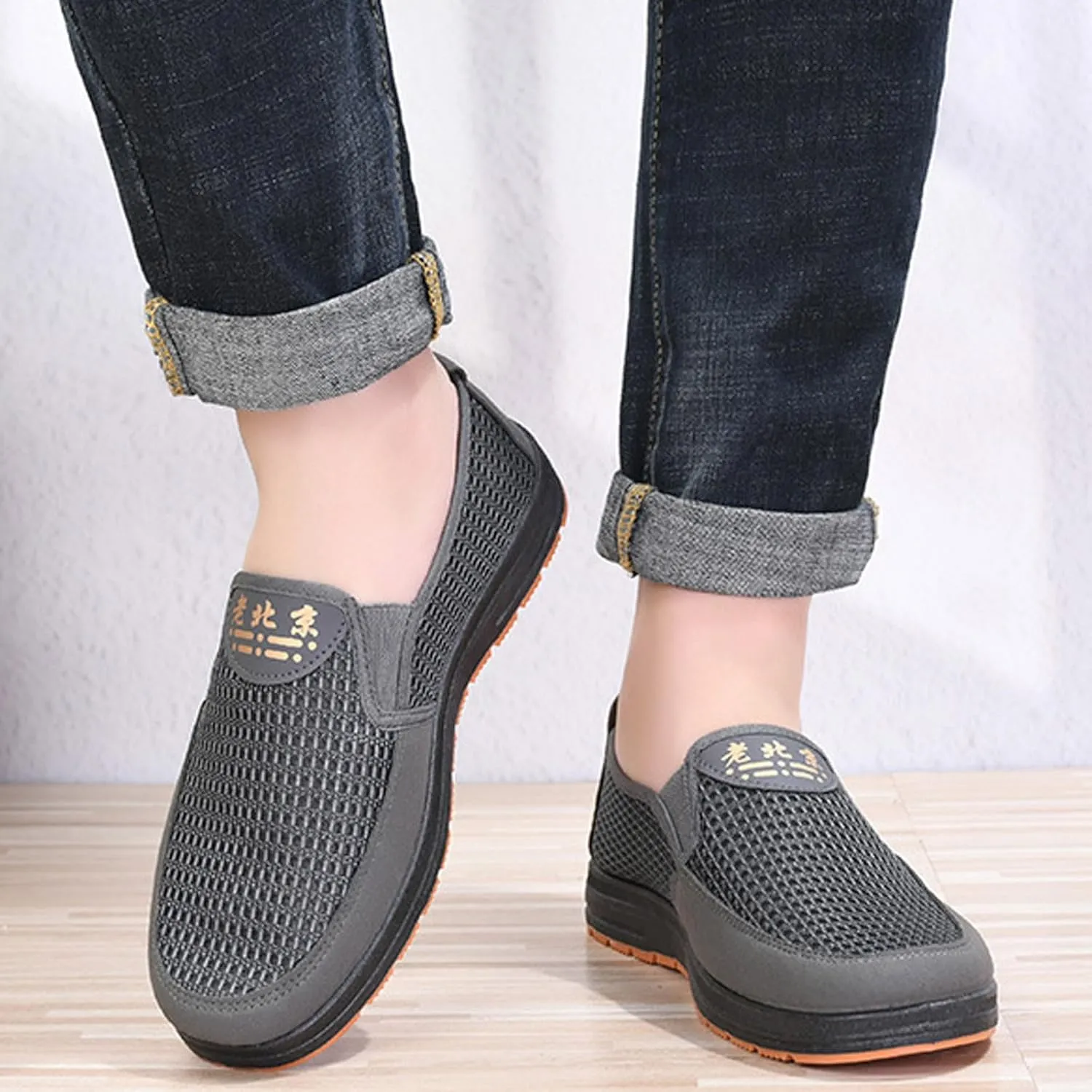 Men's Slip on Walking Shoes Comfy Knitted Loafers Memory Foam Breathable Fashion Sneakers Non Slip Arch Support Cushioning Workout Tennis Shoes Wide Width