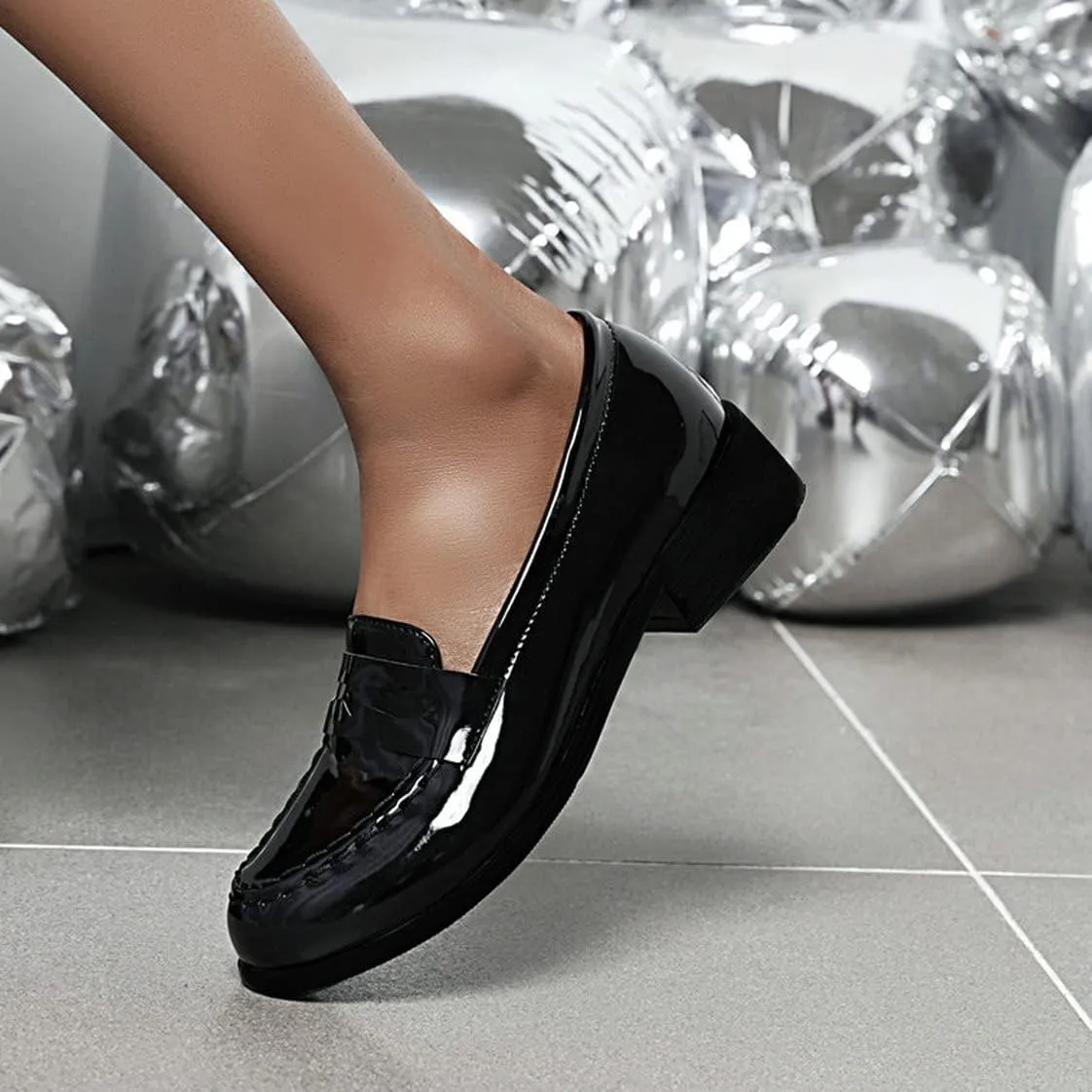 UniqueStride Womens Loafers Flat Shoes Patent Leather Platform Low Chunky Heel Classic Round Toe Pumps