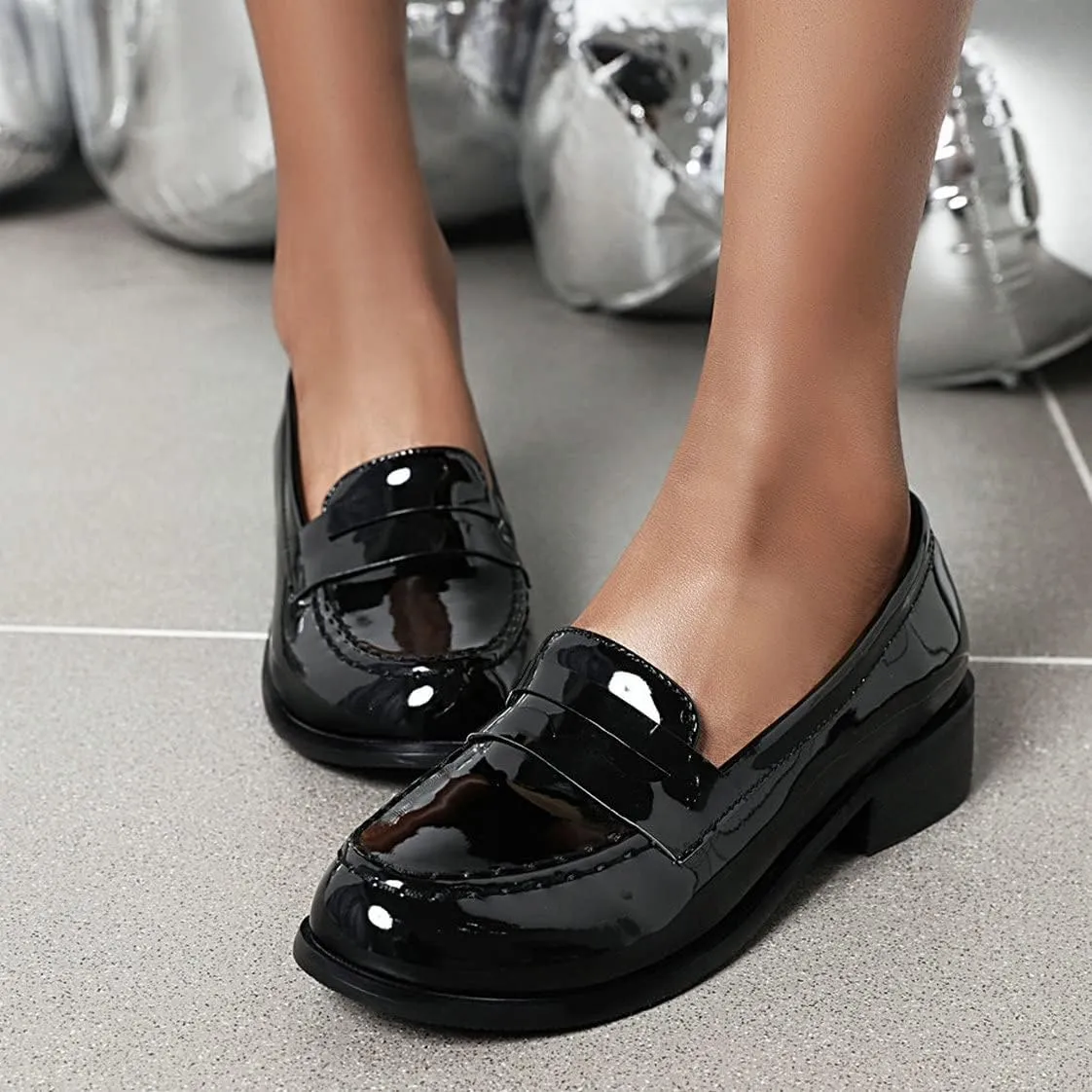 UniqueStride Womens Loafers Flat Shoes Patent Leather Platform Low Chunky Heel Classic Round Toe Pumps
