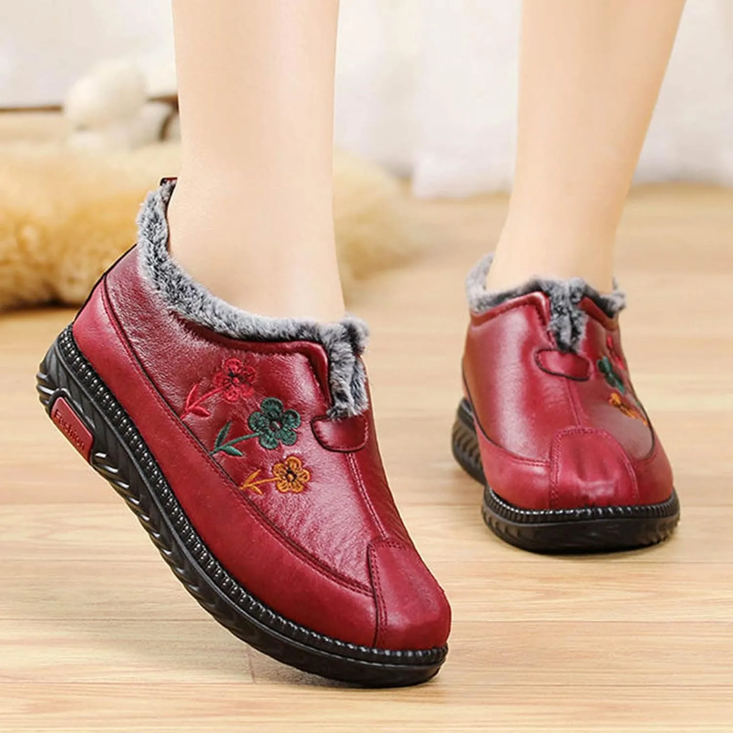 Women Snow Boots Waterproof Winter Boots Anti-slip Fur Lined Booties Lightweight Slip on Ankle Boots Outdoor Sneakers Winter Shoes