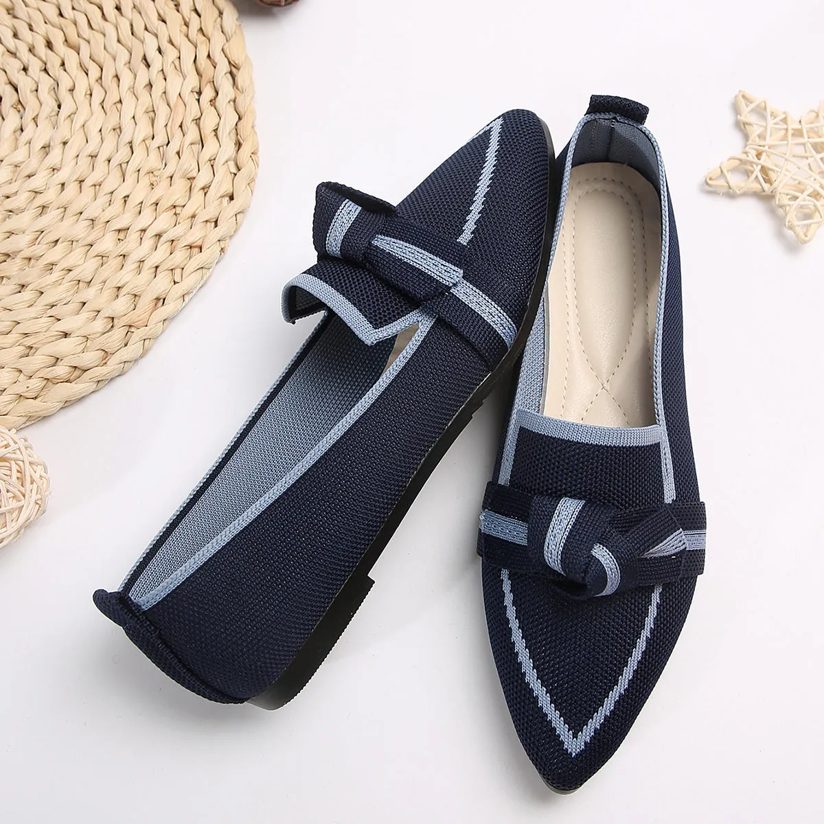 Women's Elegant Bow Contrast Trim Point Toe Loafers
