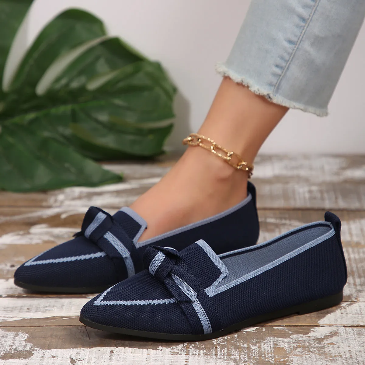 Women's Elegant Bow Contrast Trim Point Toe Loafers