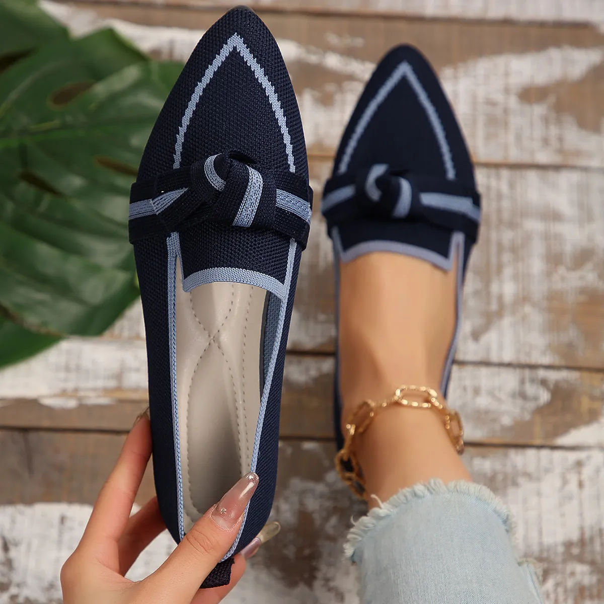 Women's Elegant Bow Contrast Trim Point Toe Loafers