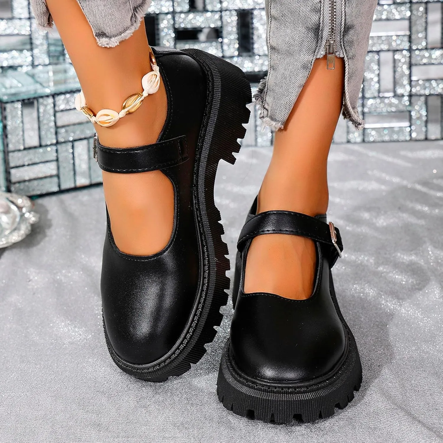 Women's Fashion Solid Color Thick Soled Leather Casual Shoes Temperament Comfortable Buckle Chunky High Top Sneaker