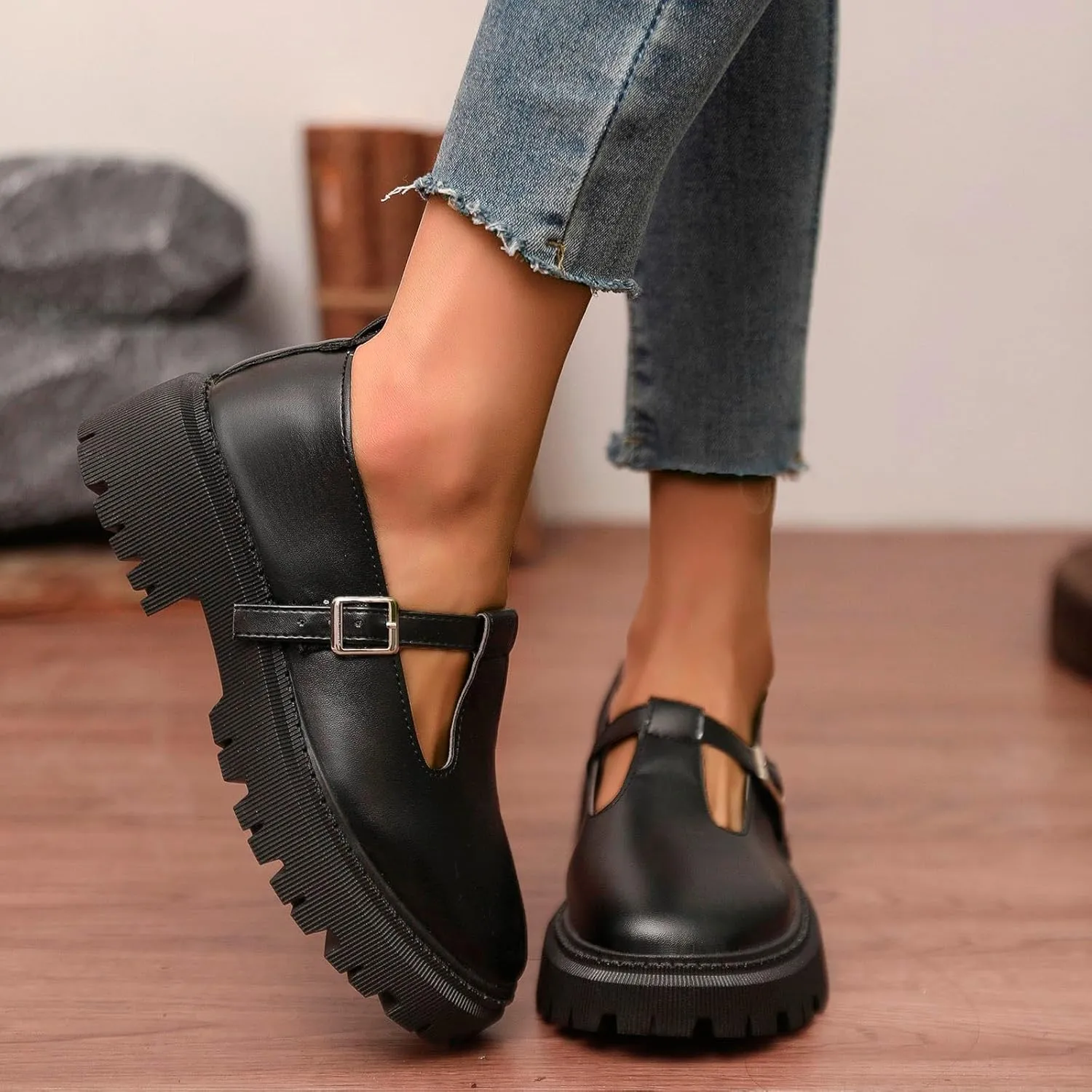 Women's Fashion Solid Color Thick Soled Leather Casual Shoes Temperament Comfortable Slip On Shoes Platform Wedge Sandal
