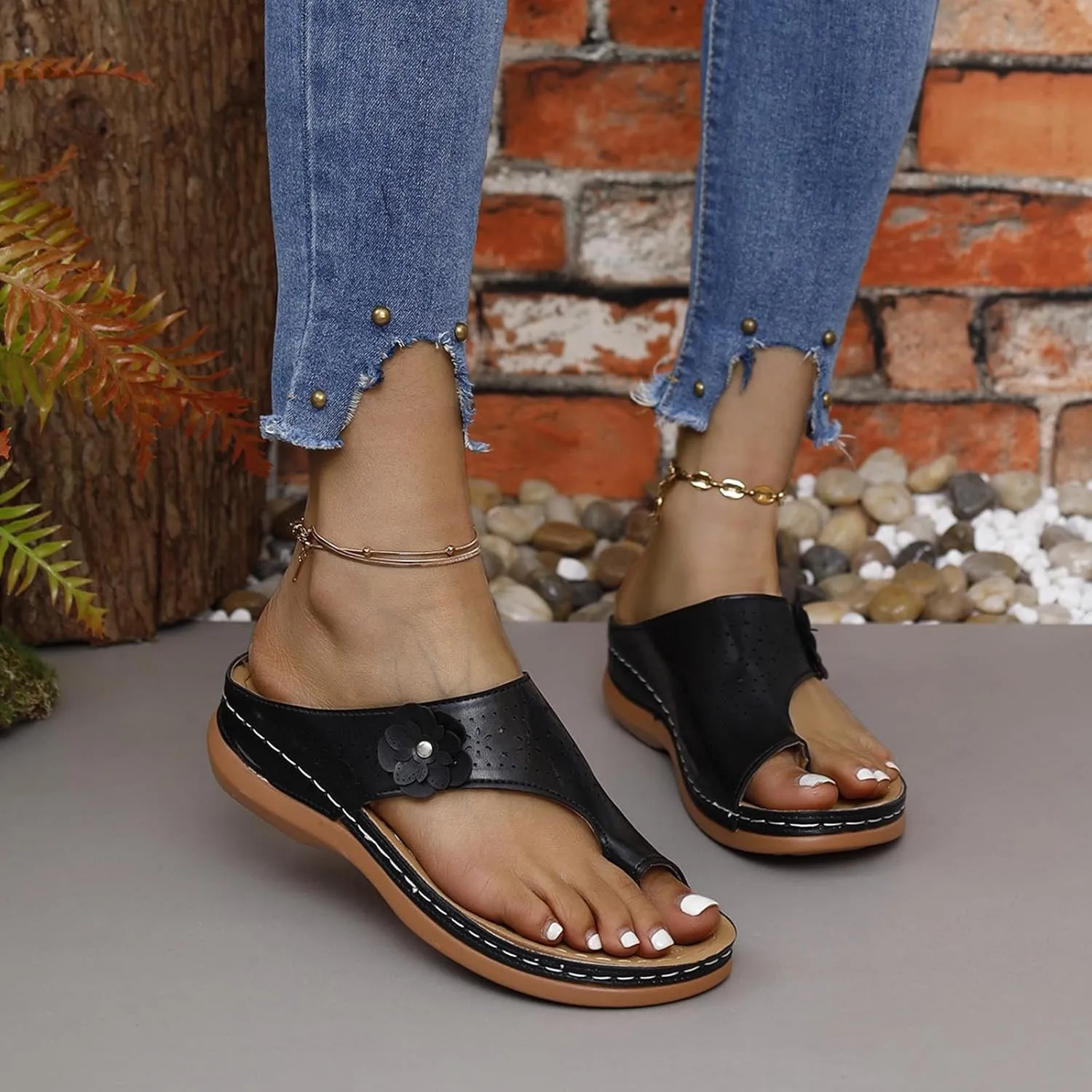 Women's Large Size Casual Sandal Slippers Clip Toe Slope Heel Fish Mouth Sandals Beach Solid Color Sandal Slippers