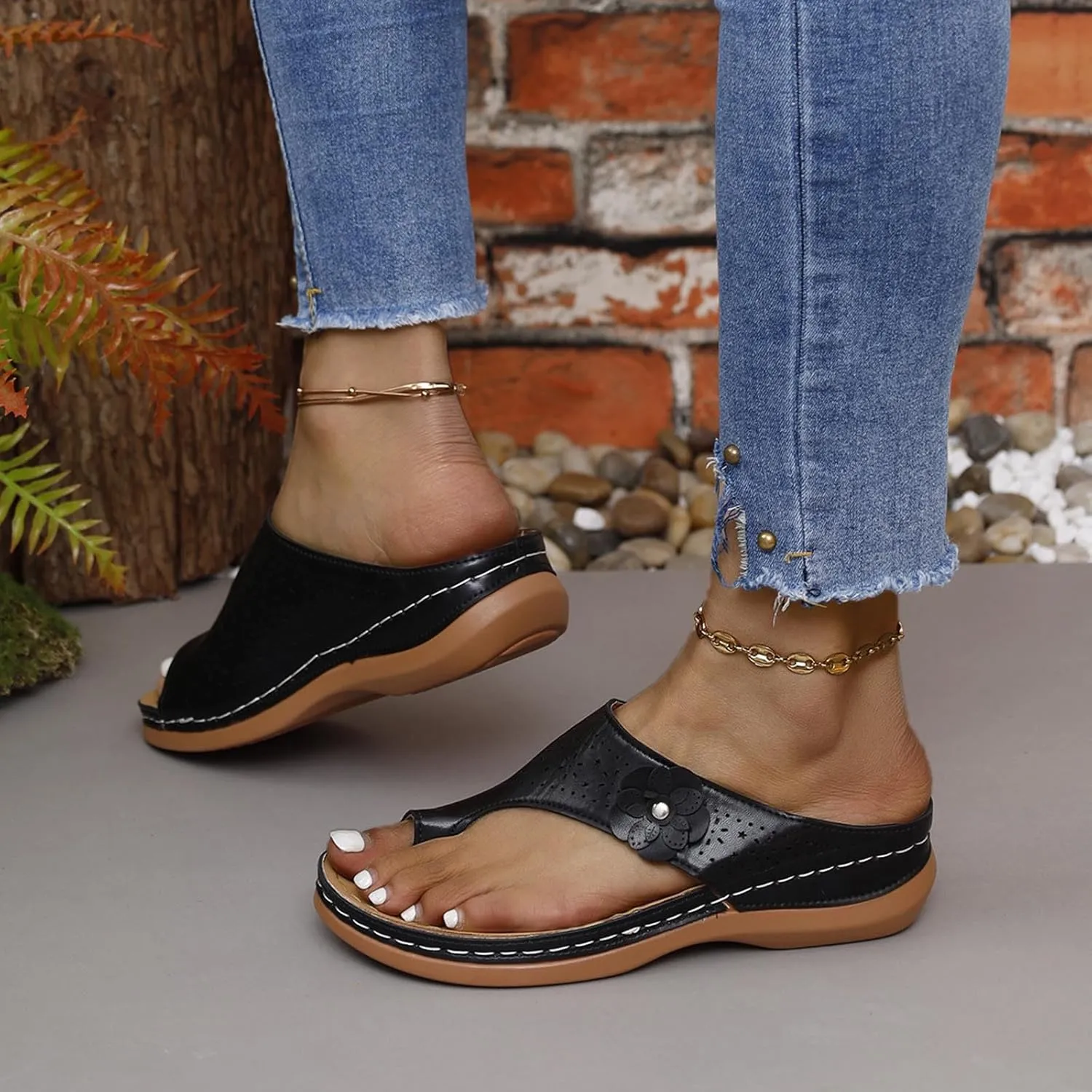 Women's Large Size Casual Sandal Slippers Clip Toe Slope Heel Fish Mouth Sandals Beach Solid Color Sandal Slippers