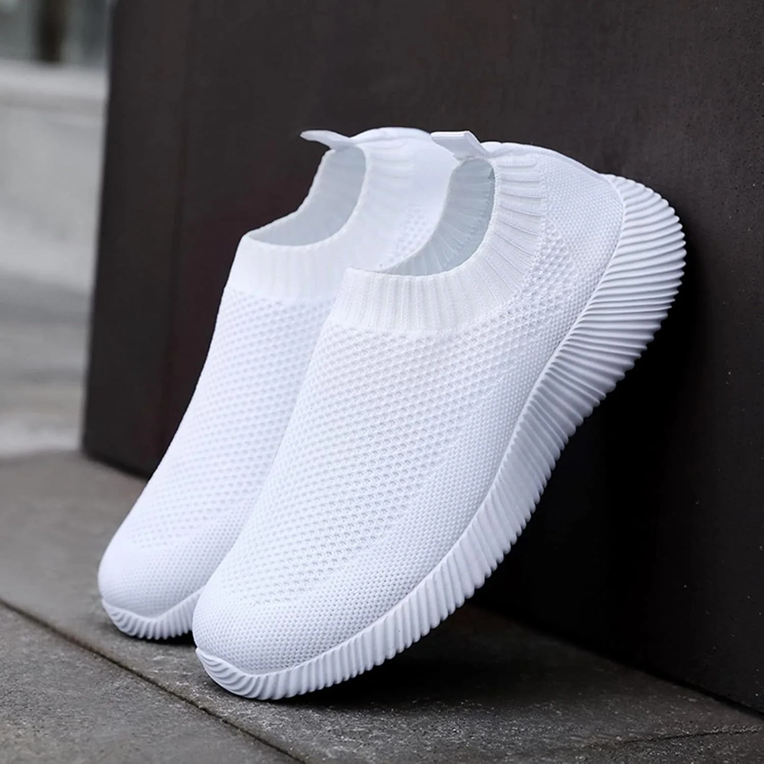 Womens Running Shoes Non Slip Walking Shoes Lightweight Fashion Sneakers Breathable Workout Shoes Comfortable Sneaker