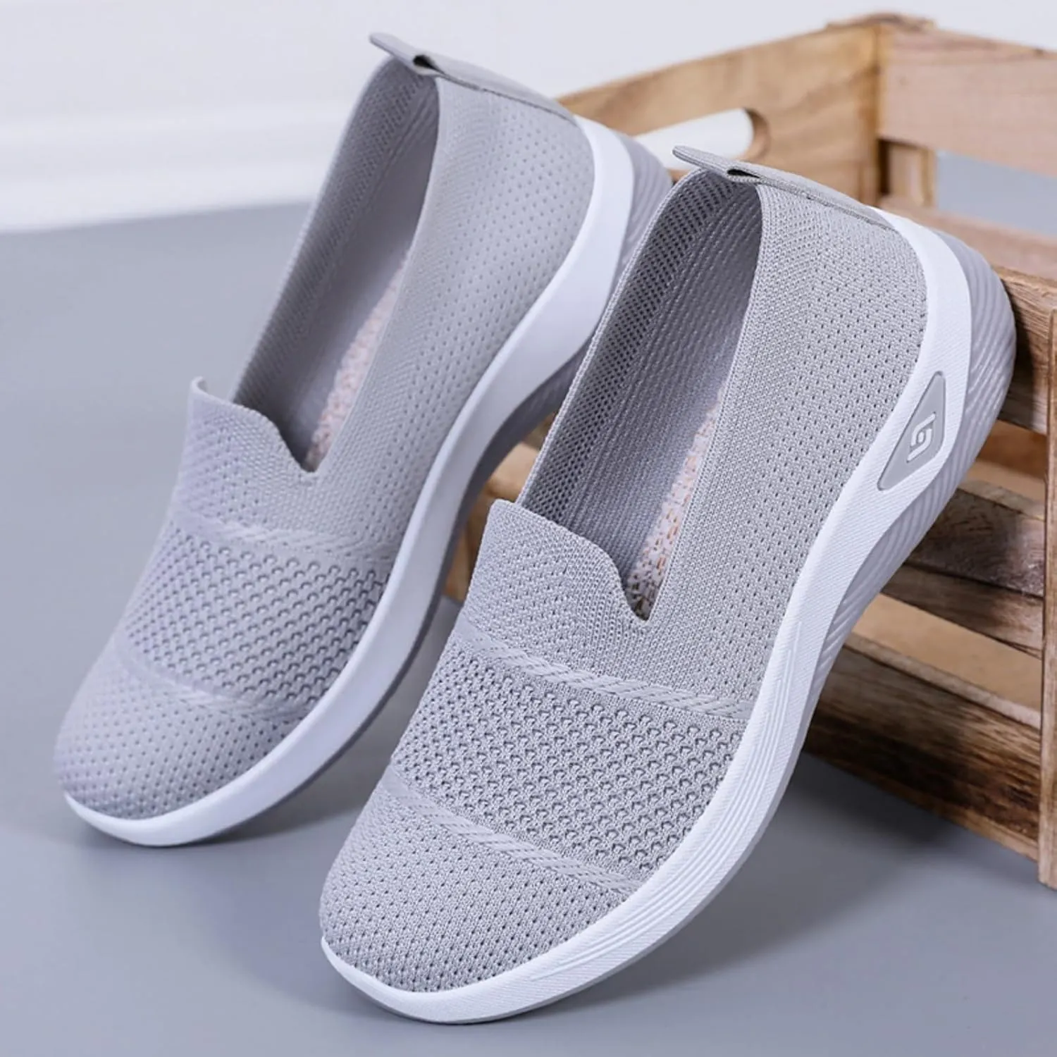 Women's Woven Orthopedic Breathable Soft Shoes Comfortable Lightweight Casual Shoes Go Walk Slip on Nurse Shoe Diabetic Foam Sneaker Hands Free Walking Sneakers with Arch Support